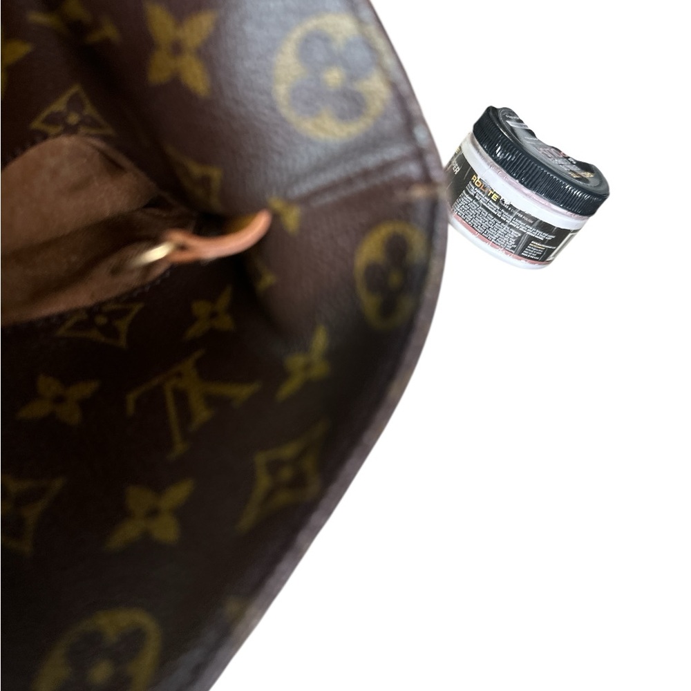 Louis Vuitton Classic Monogram Sac Shopper  Tote with Tan Straps - Picture 5 of 7